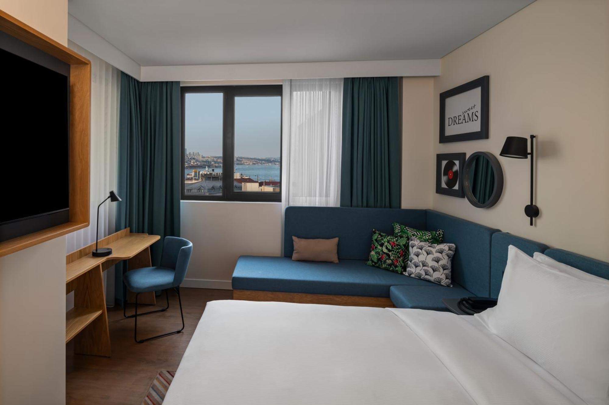 Отель Hampton By Hilton Istanbul Sirkeci Экстерьер фото